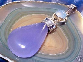 Jabberjewelry.com Large Silver Calcedony Pendant