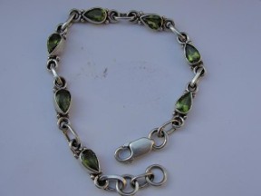 Jabberjewelry.com Vintage Genuine Peridot Silver Bracelet