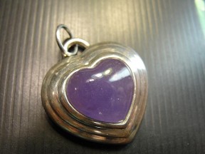 Jabberjewelry.com Lavender Jade Silver Heart Pendant