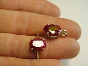 Jabberjewelry.com Silver Genuine Ruby Pendant & Ring Set