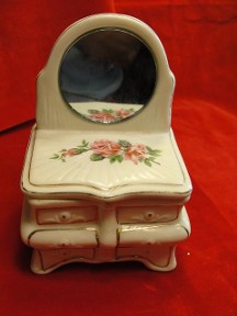 Vintage Ceramic Floral Dresser Trinket Box