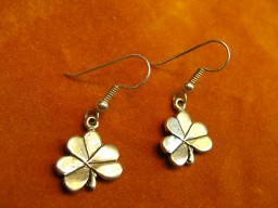 Jabberjewelry.com Three Leaf Clover Dangle Silver Earrings
