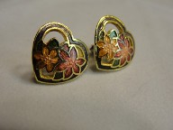 Jabberjewelry.com Vintage Enamel Heart Floral Earrings