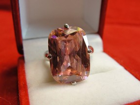Jabberjewelry.com  Large Pink Ice Silver Ring